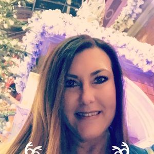 Meet your Posher, Christine